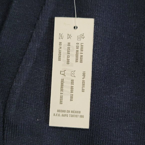 NWT Claudia Uniform Escolares Navy Blue Button Front Cardigan Juniors Size 12 - Picture 4 of 13